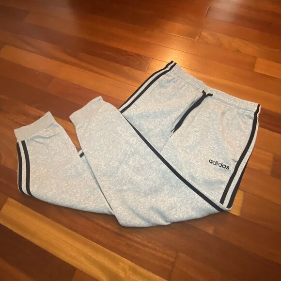 adidas Pants - Adidas Joggers Sweatpants size Medium